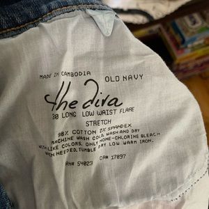 Low Rise Flare Jean Old Navy Sz 30 Tall